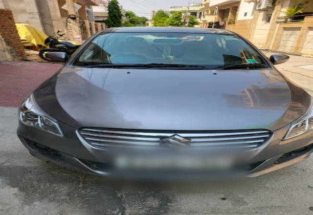 https://images10.gaadi.com/usedcar_image/4510442/original/5fbdc16d-fbf5-4637-9d5a-ede2eee2eb53.?imwidth=6400