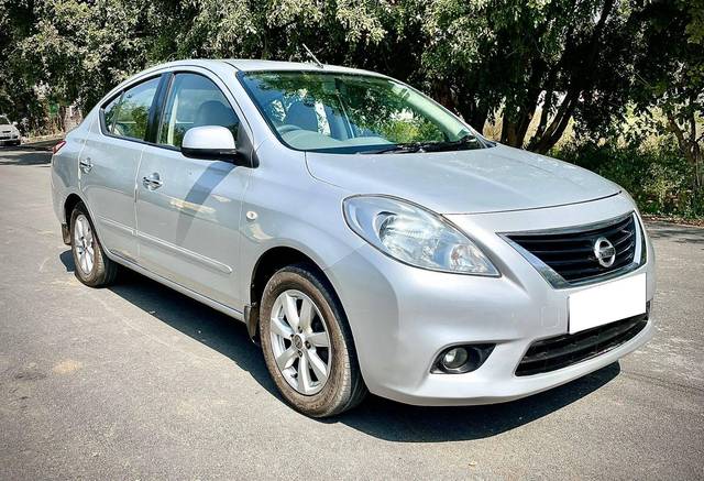 https://images10.gaadi.com/usedcar_image/4510448/original/processed_b3d24a2e852b4390260994836e2780cc.jpg?imwidth=6400