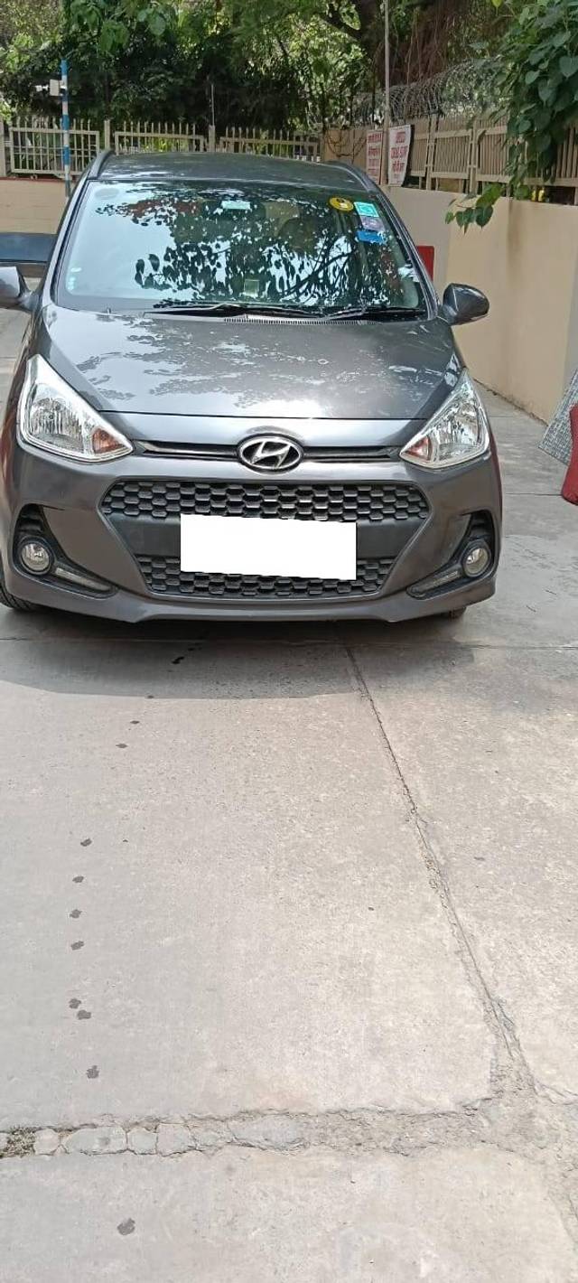 https://images10.gaadi.com/usedcar_image/4510481/original/processed_6e8dc7fb-9e54-429c-8ca0-a3d4a06b0cf8.jpg?imwidth=6400