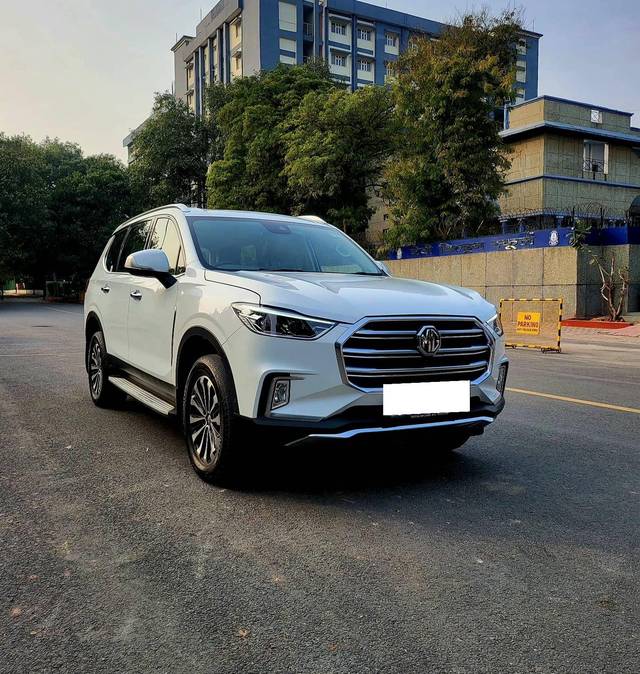 https://images10.gaadi.com/usedcar_image/4510529/original/processed_2fbf0e5f030278644c1ad197b3eea4be.jpg?imwidth=6400