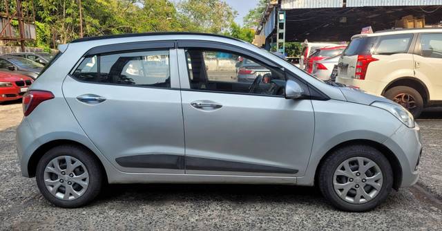 https://images10.gaadi.com/usedcar_image/4510539/original/processed_f87e4cce0d0b94298434cf69d48201ed.jpg?imwidth=6401