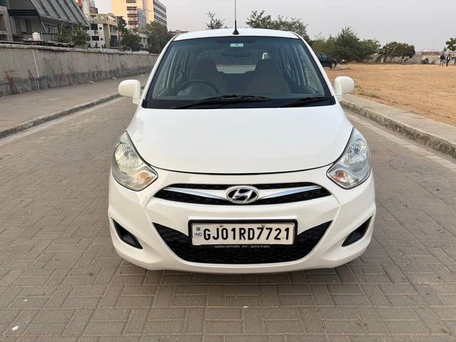 https://images10.gaadi.com/usedcar_image/4510568/original/bd000ff6974bdf419f8503c2f6b8e111.jpg?imwidth=6400