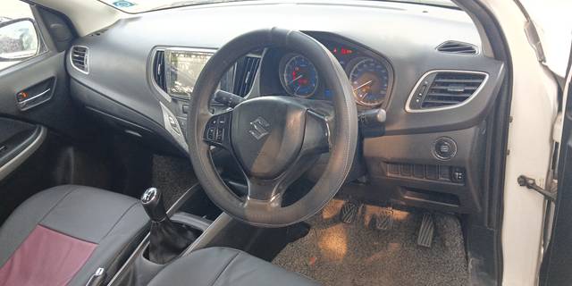 https://images10.gaadi.com/usedcar_image/4510569/original/cccee2a2753924788095efa2a3388595.jpg?imwidth=6402