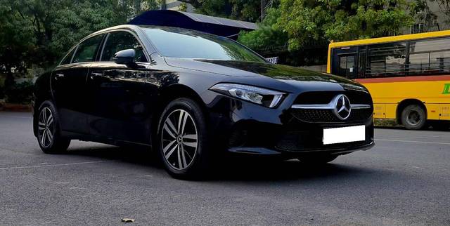 https://images10.gaadi.com/usedcar_image/4510573/original/processed_e15a8178af60d1c6bc313389e5b7ed70.jpg?imwidth=6400