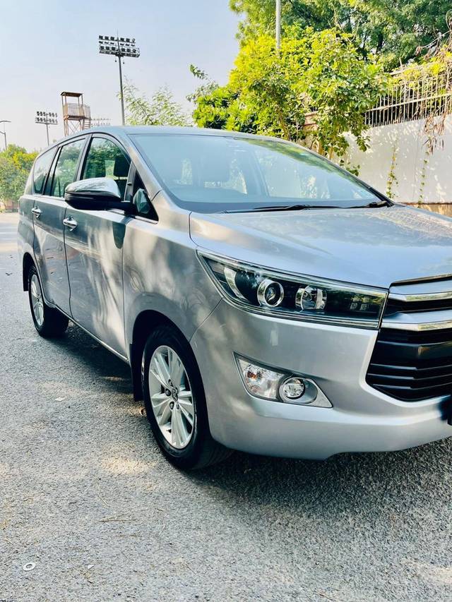 https://images10.gaadi.com/usedcar_image/4510574/original/6e4a233e0709e629ea1447bb0036581f.jpg?imwidth=6400