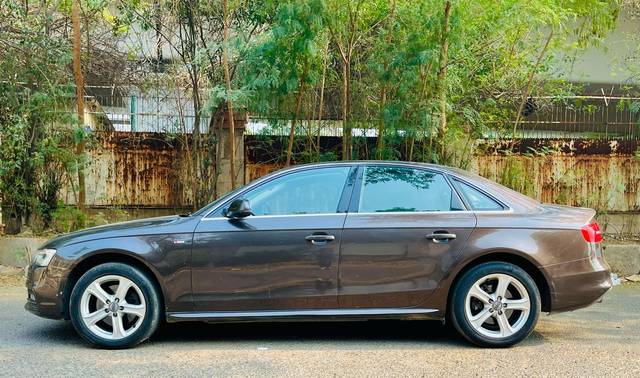 https://images10.gaadi.com/usedcar_image/4510577/original/2e251da88851c355d0d94870ee5d7e4a.jpg?imwidth=6402
