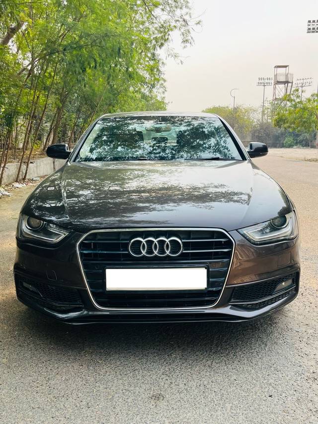 https://images10.gaadi.com/usedcar_image/4510577/original/55a8844cbb9fd1e736e8faf12ab3e597.jpg?imwidth=6400