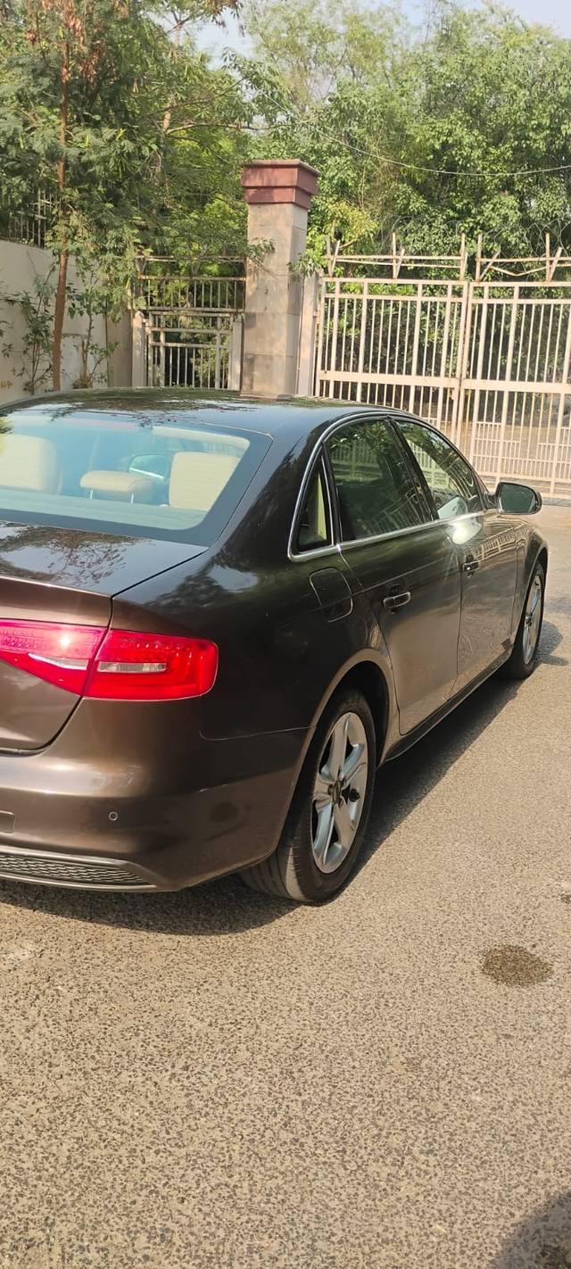 https://images10.gaadi.com/usedcar_image/4510577/original/9fb25c2115c330fbd65340177a008dc0.jpg?imwidth=6402