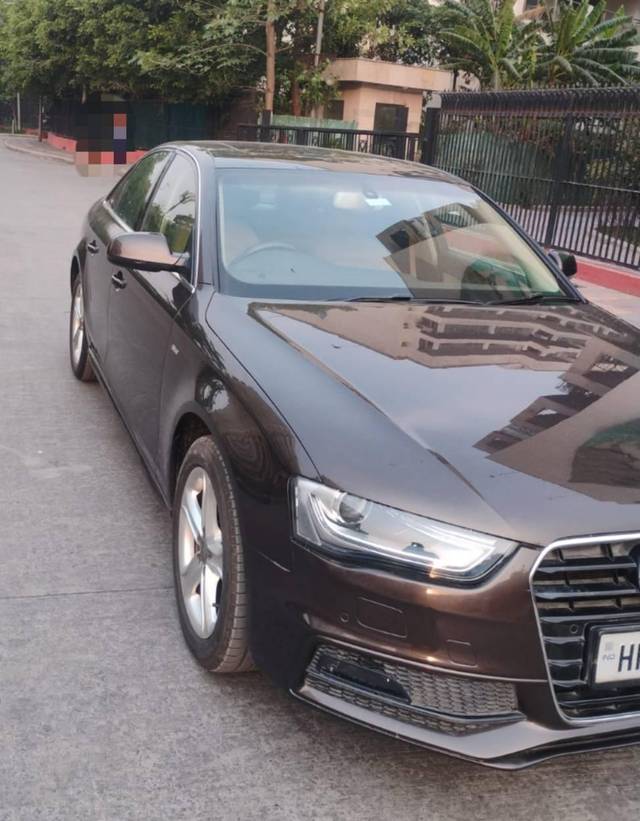 https://images10.gaadi.com/usedcar_image/4510577/original/processed_e231234459135cb980e974f168932d49.jpg?imwidth=6400
