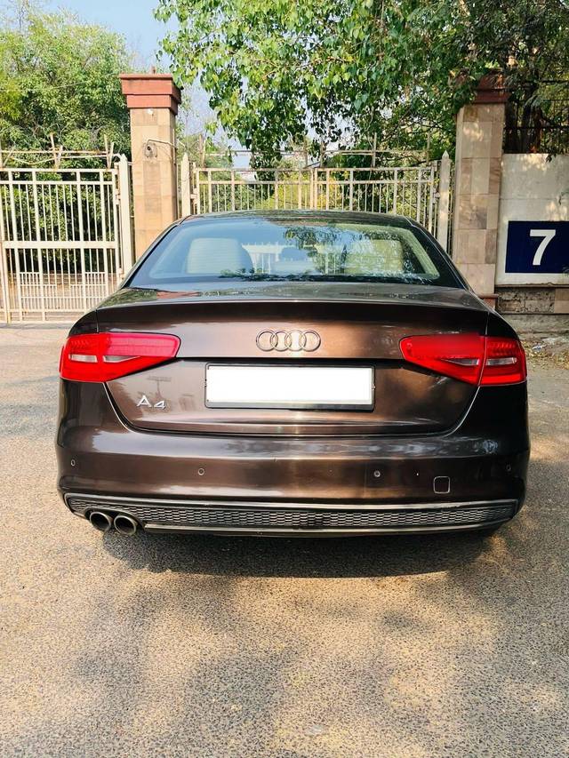 https://images10.gaadi.com/usedcar_image/4510577/original/processed_fb8bf0b2a50b7f8f40a216d704119cba.jpg?imwidth=6401