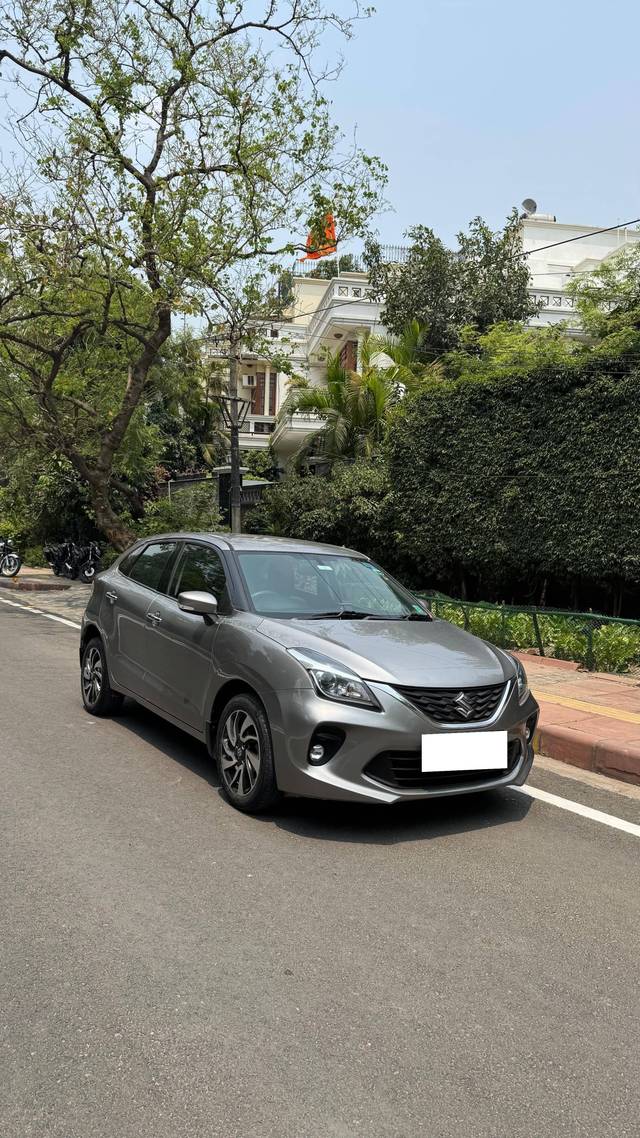 https://images10.gaadi.com/usedcar_image/4510583/original/processed_34cba320-6069-4dd7-983c-b6f052624232.jpg?imwidth=6400