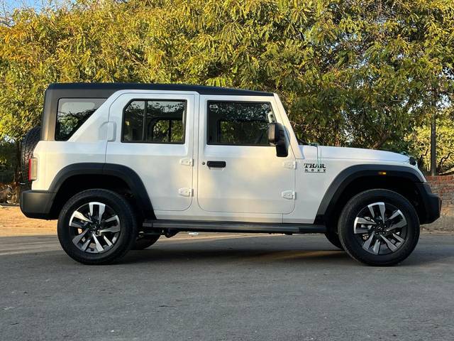 https://images10.gaadi.com/usedcar_image/4510653/original/processed_83cdb5a4d2bd4cc18776371030b34f81.jpg?imwidth=6401