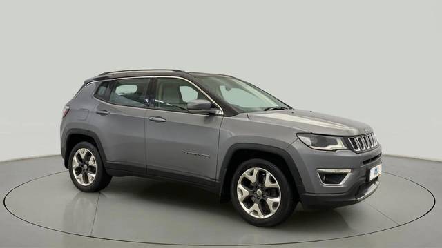 https://images10.gaadi.com/usedcar_image/4510656/original/60d4d955a06164070418935fb03ecf61.jpg?imwidth=6400
