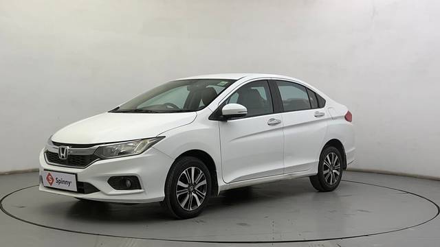 https://images10.gaadi.com/usedcar_image/4510672/original/3575a7c0f53f49411fdcfbaf22b41b14.JPG?imwidth=6400