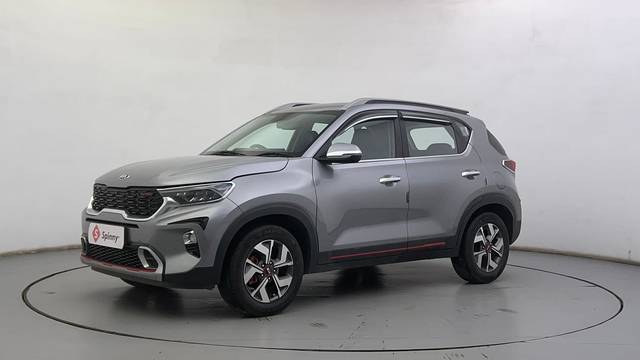 https://images10.gaadi.com/usedcar_image/4510680/original/1f0aa05f9bbb12133d10f423170e452f.JPG?imwidth=6400