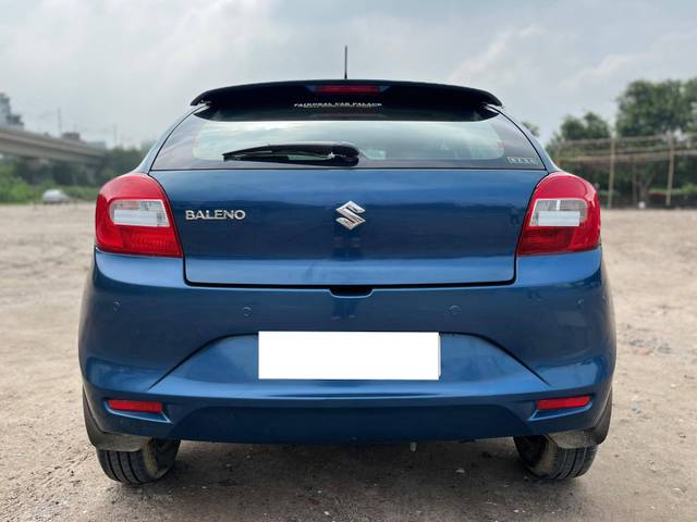 https://images10.gaadi.com/usedcar_image/4510697/original/processed_30006c9b4cfa258ceaddd9fe098afa52.jpeg?imwidth=6402