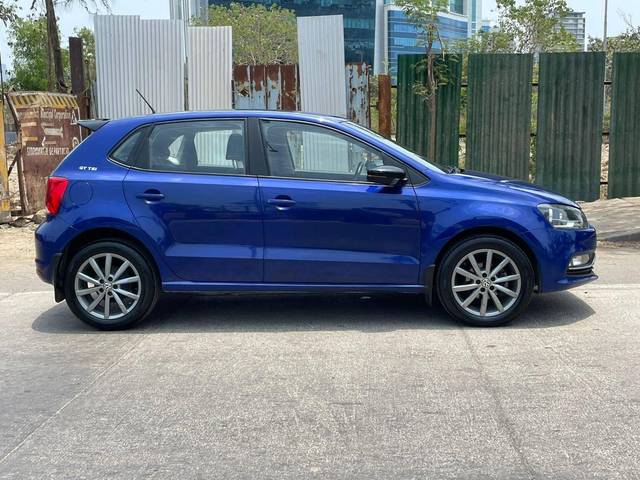 https://images10.gaadi.com/usedcar_image/4510705/original/processed_d1f04b58e91ee0f709f5545c01d0b24d.jpg?imwidth=6401