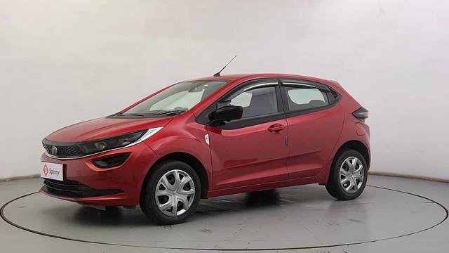https://images10.gaadi.com/usedcar_image/4510710/original/c5edf84992f3f5e2769ec4ce95608fb2.JPG?imwidth=6400