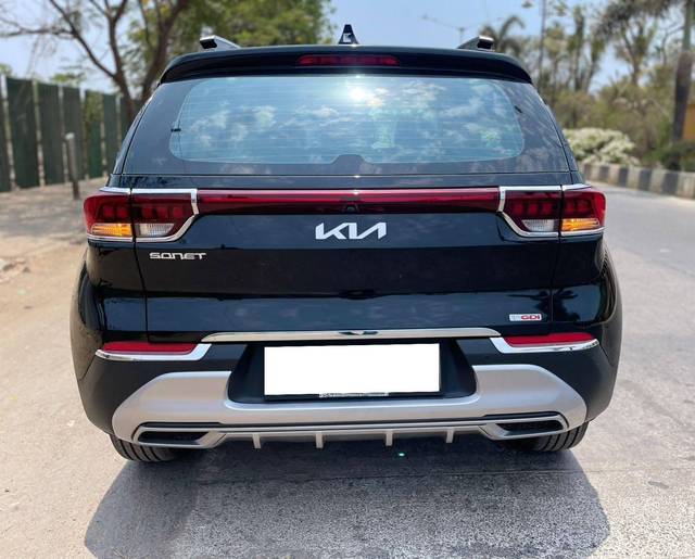 https://images10.gaadi.com/usedcar_image/4510720/original/processed_a97f763c0183cca0a4abc230bb1c6f9d.jpg?imwidth=6402