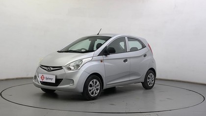 Second-hand 2016 Hyundai EON Magna for sale in Ahmedabad