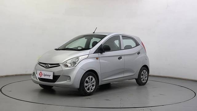 https://images10.gaadi.com/usedcar_image/4510727/original/74046f730af16f48153c1844afc65f33.JPG?imwidth=6400