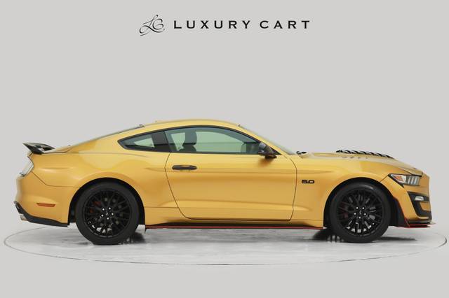 https://images10.gaadi.com/usedcar_image/4510728/original/processed_089c2831d1375fdbedea8d3795dc9905.jpg?imwidth=6401