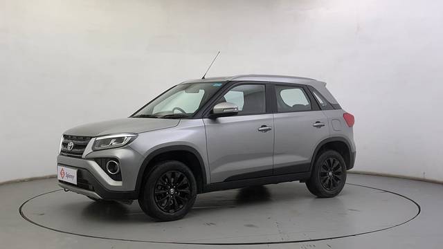 https://images10.gaadi.com/usedcar_image/4510729/original/5c7b05547f1205f55b7b6e0f2d7b1201.JPG?imwidth=6400
