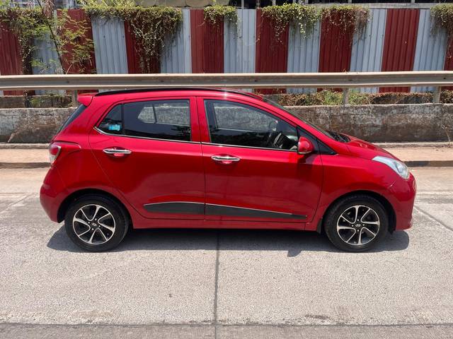 https://images10.gaadi.com/usedcar_image/4510733/original/823eb02c01695bd1de870322b33f4bb9.jpg?imwidth=6401