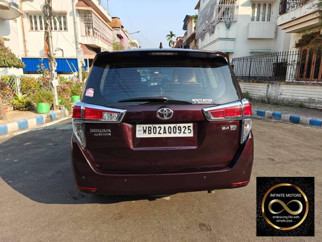 https://images10.gaadi.com/usedcar_image/4510735/original/processed_9f59b375669e3660b9a34e88adb27041.jpg?imwidth=6402