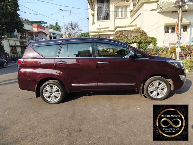 https://images10.gaadi.com/usedcar_image/4510735/original/processed_bb68cd5bf6f43873ad9f32d026186ea3.jpg?imwidth=6401