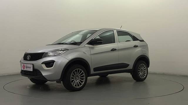 https://images10.gaadi.com/usedcar_image/4510744/original/347ea45fd002f86c37690891902108d3.JPG?imwidth=6400