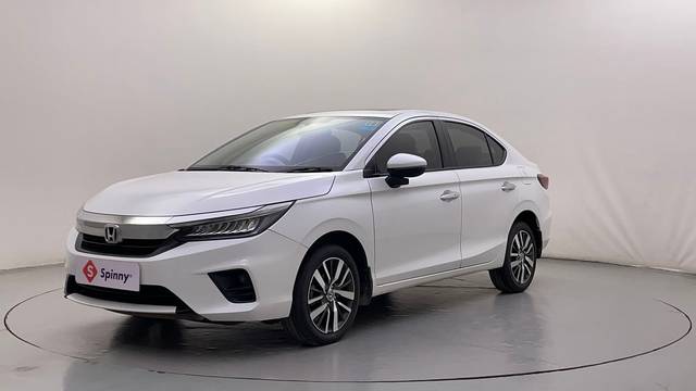 https://images10.gaadi.com/usedcar_image/4510815/original/326f79ffcbc671b3f57cd03661cf5ae7.JPG?imwidth=6400