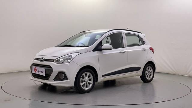 https://images10.gaadi.com/usedcar_image/4510820/original/7499c6f0705c7a35d17fc2c11eb9b894.JPG?imwidth=6400