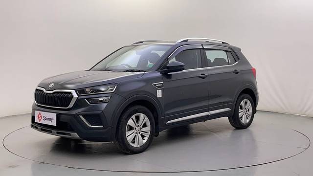 https://images10.gaadi.com/usedcar_image/4510829/original/8abcfad6c2dff0c6b83b0c7655f551b3.JPG?imwidth=6400
