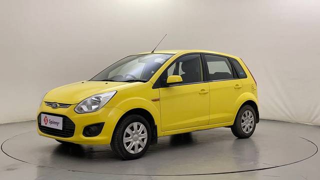 https://images10.gaadi.com/usedcar_image/4510861/original/e80a84b25587c2640fa44224d9725233.JPG?imwidth=6400