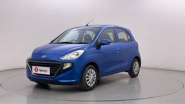 https://images10.gaadi.com/usedcar_image/4510877/original/be7bb1e69ca2137d0f98f18af47878e8.JPG?imwidth=6400