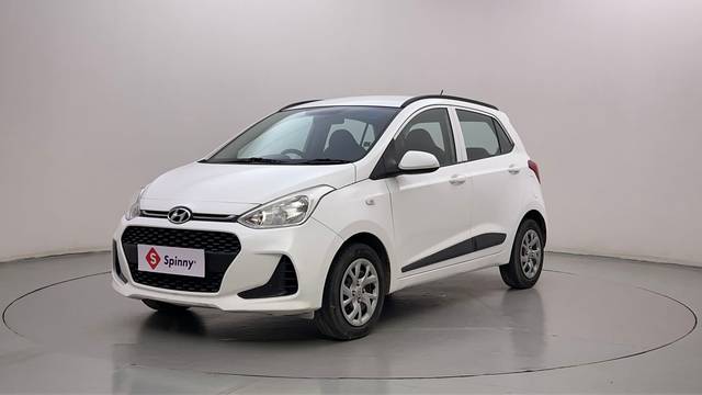 https://images10.gaadi.com/usedcar_image/4510883/original/d77ef3ec21b5f4c661babf86be62f9f1.JPG?imwidth=6400