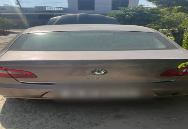 https://images10.gaadi.com/usedcar_image/4510938/original/d0a5a8de-df42-47a9-aea8-2e5e6216154d.?imwidth=6401