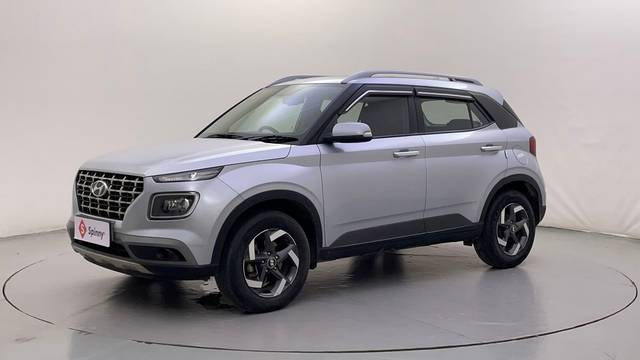 https://images10.gaadi.com/usedcar_image/4510949/original/f6c60418d6dd3f56cf14b9b93434092f.JPG?imwidth=6400