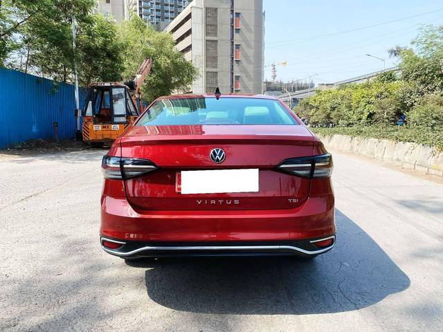 https://images10.gaadi.com/usedcar_image/4510973/original/processed_9f56327700831273560d22e5cc497677.jpg?imwidth=6401