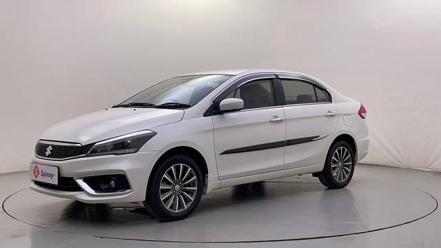 https://images10.gaadi.com/usedcar_image/4510978/original/85743ccb9b8833dc8f19286b9cb2fd5f.JPG?imwidth=6400