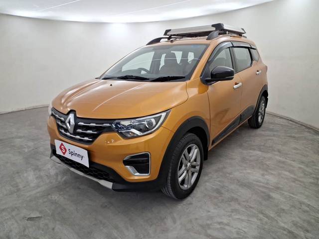 https://images10.gaadi.com/usedcar_image/4511069/original/d1d8bb24fdedf133df25297ffd581fc3.jpg?imwidth=6400