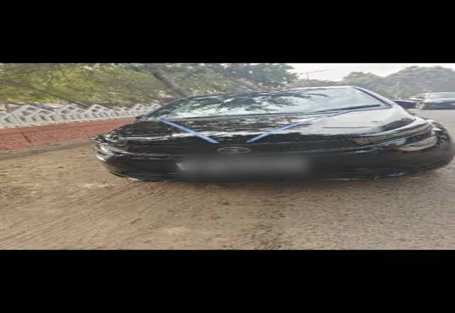 https://images10.gaadi.com/usedcar_image/4511106/original/015f3c6e-3fad-427a-8dd7-5ade93b3cf19.?imwidth=6400