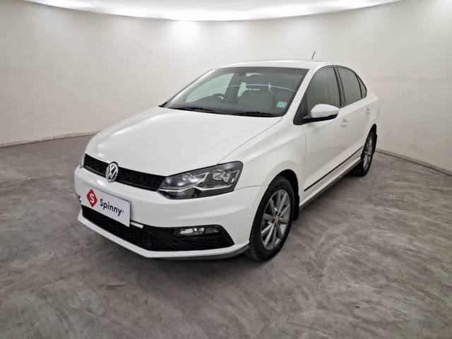 https://images10.gaadi.com/usedcar_image/4511111/original/98646ab64295dbb44f013d3ced15af11.jpg?imwidth=6400
