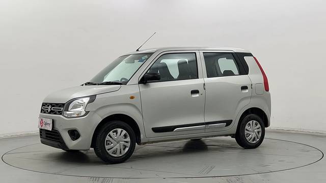 https://images10.gaadi.com/usedcar_image/4511117/original/a01bc717f16dabf8560a4ff2a9e77f6b.JPG?imwidth=6400