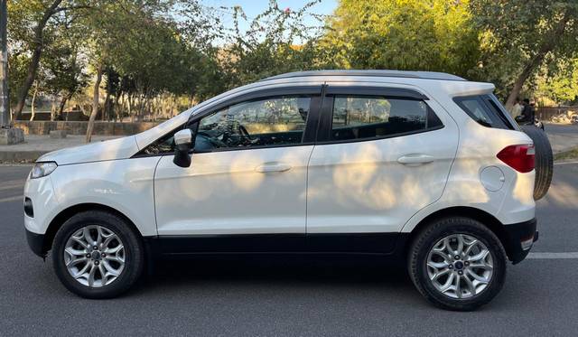 https://images10.gaadi.com/usedcar_image/4511138/original/5828d2c0f3b43d2b2e5fd3239ee32696.jpeg?imwidth=6402