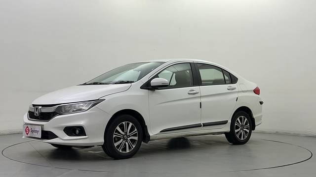 https://images10.gaadi.com/usedcar_image/4511147/original/6b98ed013a1faa1d7f93fd4d7fd6dfe2.JPG?imwidth=6400