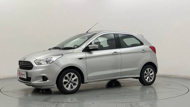https://images10.gaadi.com/usedcar_image/4511158/original/514019bada5977f10e1cebd7fe1f24ed.JPG?imwidth=6400
