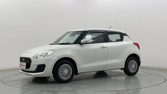 https://images10.gaadi.com/usedcar_image/4511172/original/95365e3388b9cc679fd7aa3c5689e636.JPG?imwidth=6400