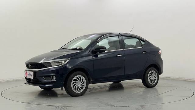 https://images10.gaadi.com/usedcar_image/4511179/original/d6ca51d99eecd2f3f26e8a8d58fcd843.JPG?imwidth=6400